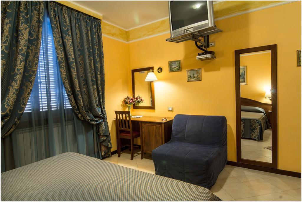B&B Degli Amici Ciampino Camera foto
